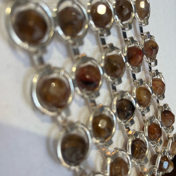 Statement Necklace - Picture 6 of 9